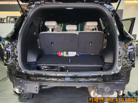 Kia Sorento MQ4のカーラッピング事例｜費用目安・仕上がり 写真