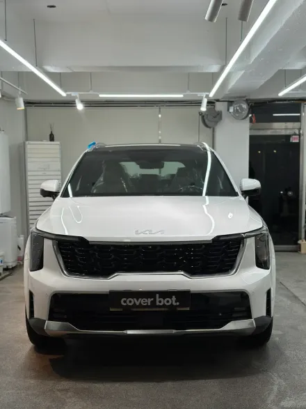 Kia Sorentoのカーラッピング事例｜費用目安・仕上がり 写真