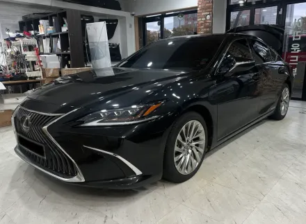 Lexus ESのAndroid Auto・CarPlay取付事例 写真