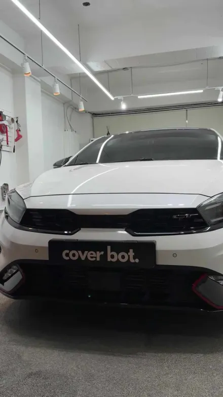 Kia K3 GTのカーラッピング事例｜クローム除去で高級感アップ 写真
