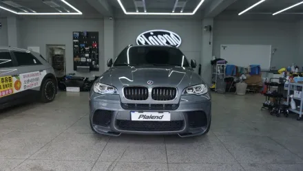 BMW X6のドラレコ取付事例｜費用目安と仕上がり 写真