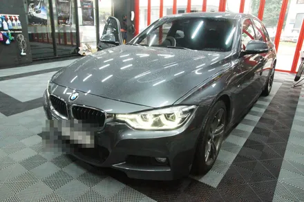 BMW 3 Series F30のドラレコ取付事例｜費用目安・仕上がり 写真