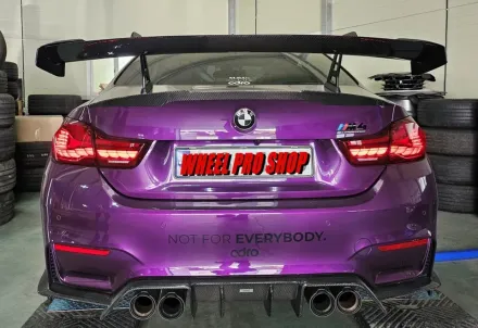 BMW M4のホイールリペア・塗装事例 写真