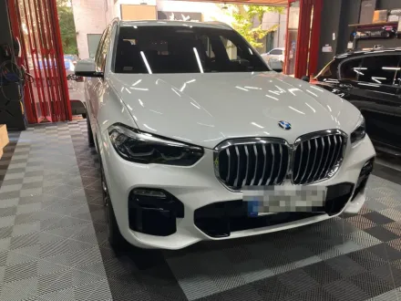 BMW X5 G05 ドライブレコーダー取付事例｜費用目安・仕上がり 写真
