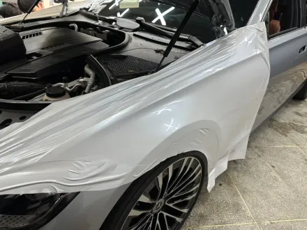 Mercedes-Benz S580のカーラッピング事例｜費用目安・仕上がり 写真
