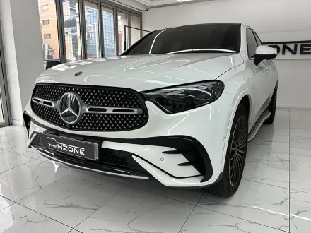 Mercedes-Benz GLC Coupeのカーラッピング事例｜費用目安・仕上がり 写真