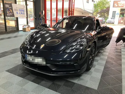 ポルシェ 718 ドライブレコーダー取付事例｜費用目安・仕上がり 写真