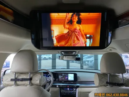Kia Carnival 4th GenのAndroid Auto・CarPlay取付事例 写真