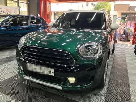 MINI Countrymanのドラレコ取付事例｜費用目安・仕上がり 写真