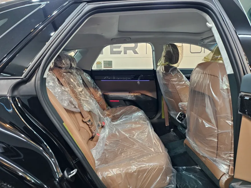 Hyundai Grandeur GN7のカーフィルム施工事例｜費用目安・仕上がり 施工写真 3-1