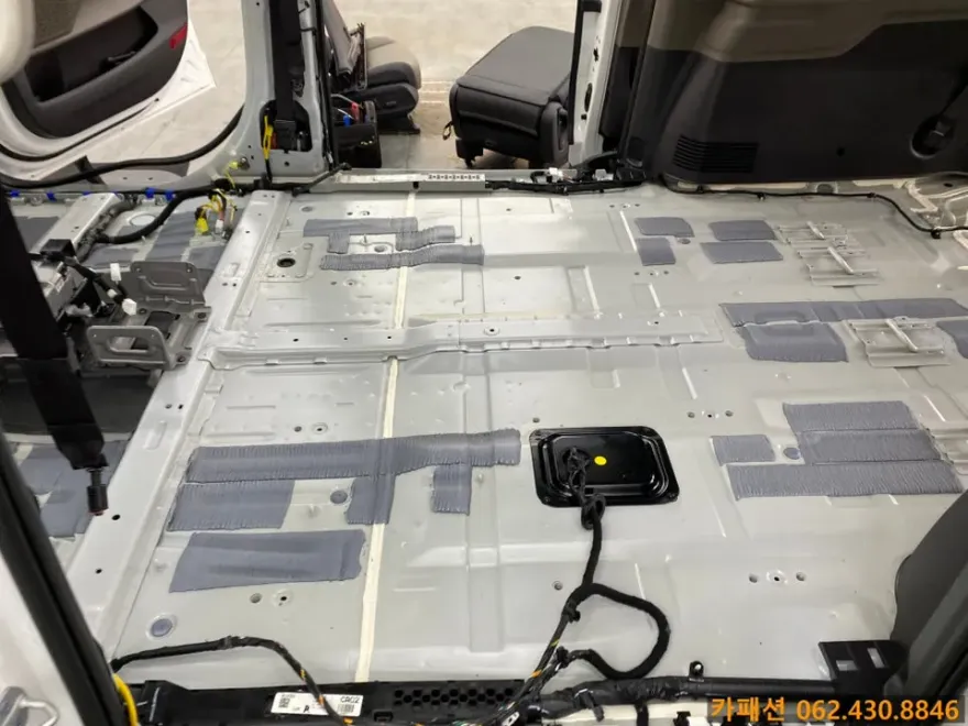 Kia Carnival KA4 new car package - Kia Carnival KA4 New Car Protection Package Review photo 4