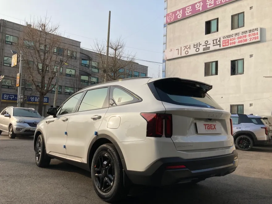 Kia Sorentoのカーフィルム施工事例｜費用目安・仕上がり 施工写真 2-2