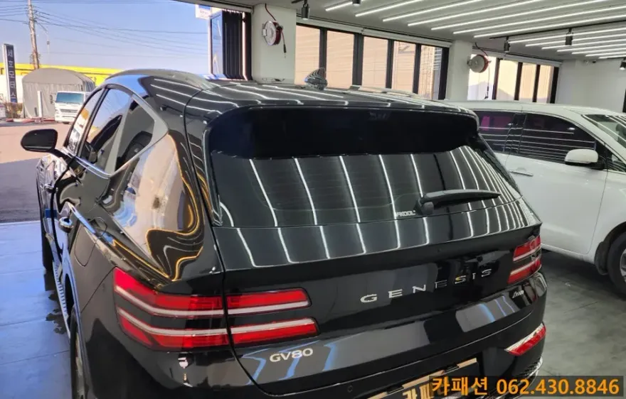 Genesis GV80 カーフィルム施工事例｜費用目安と仕上がり 施工写真 3-1