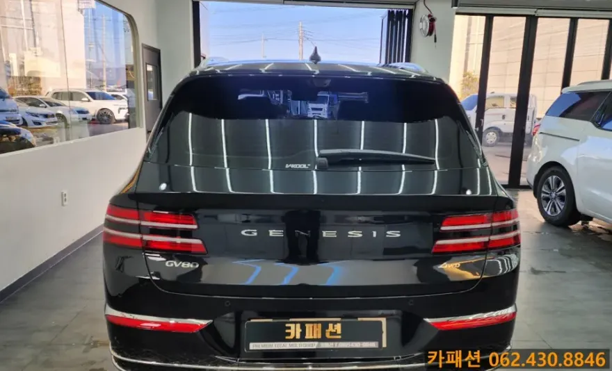 Genesis GV80 カーフィルム施工事例｜費用目安と仕上がり 施工写真 4-1