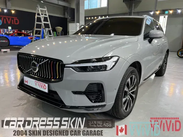 Volvo XC60のカーラッピング事例｜費用目安・仕上がり 施工写真 3-1