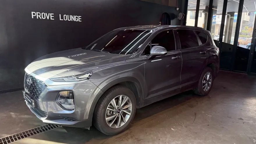 Hyundai Santa Fe TMのガラスコーティング事例｜費用目安・仕上がり 施工写真 1-1