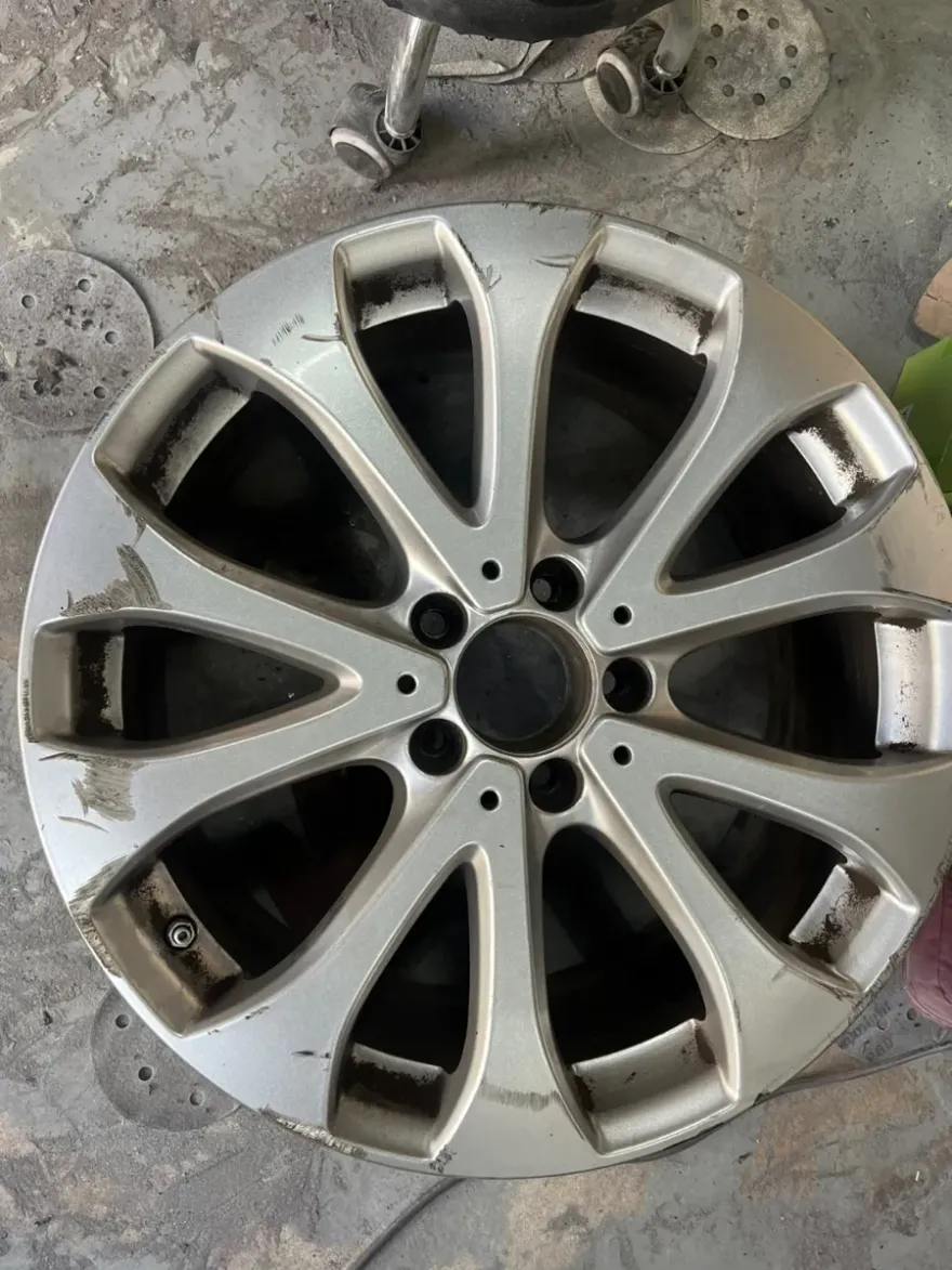 Mercedes-Benz E-Class wheel repair installation result