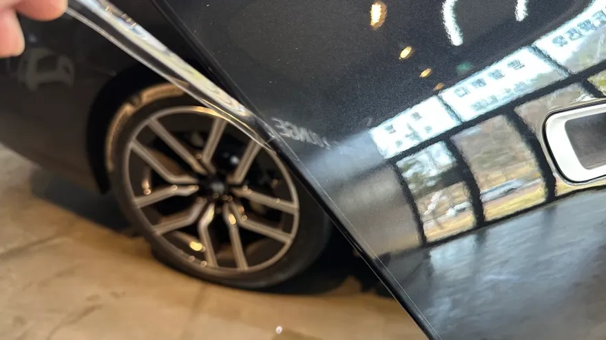 BMW 7 Series G11/G12 PPF施工事例｜無光フィルムの仕上がり 施工写真 3-2