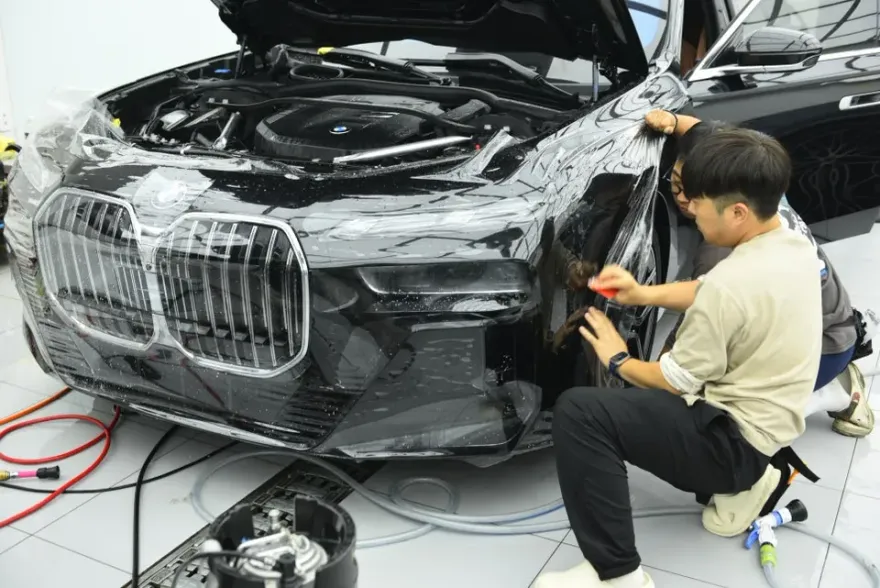 BMW 7 SeriesのPPF施工事例|費用目安と仕上がり 施工写真 2-1