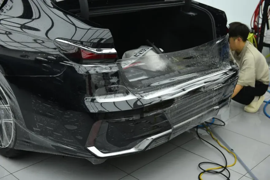 BMW 7 SeriesのPPF施工事例|費用目安と仕上がり 施工写真 2-2