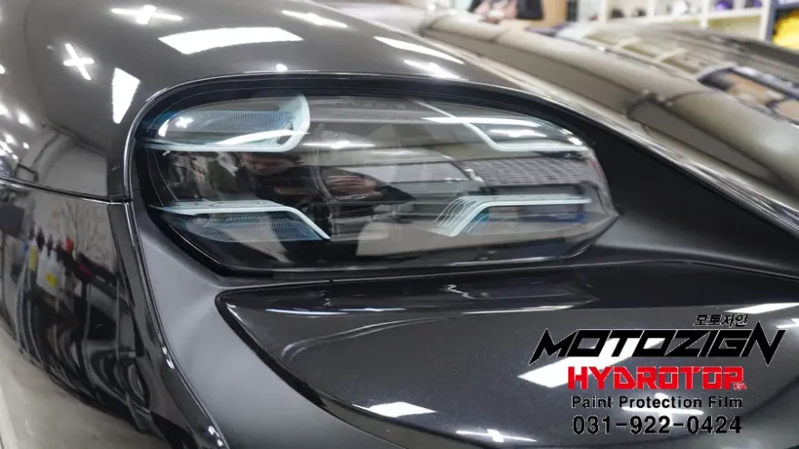 Porsche Taycan PPF施工事例｜費用目安と仕上がり 施工写真 1-3