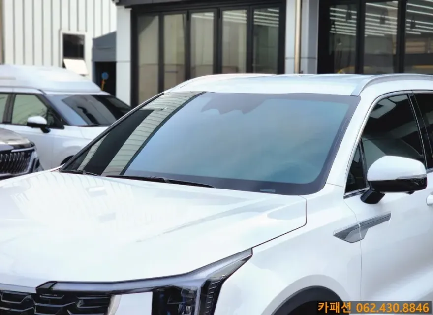 Kia Sorentoのカーフィルム施工事例｜費用目安・仕上がり 施工写真 1-2