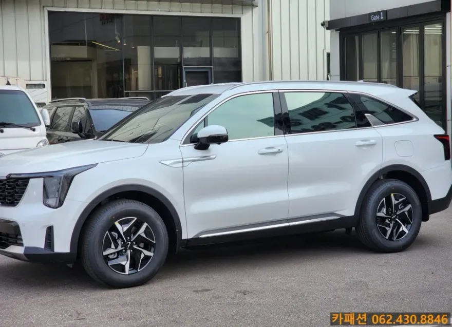 Kia Sorentoのカーフィルム施工事例｜費用目安・仕上がり 施工写真 3-2