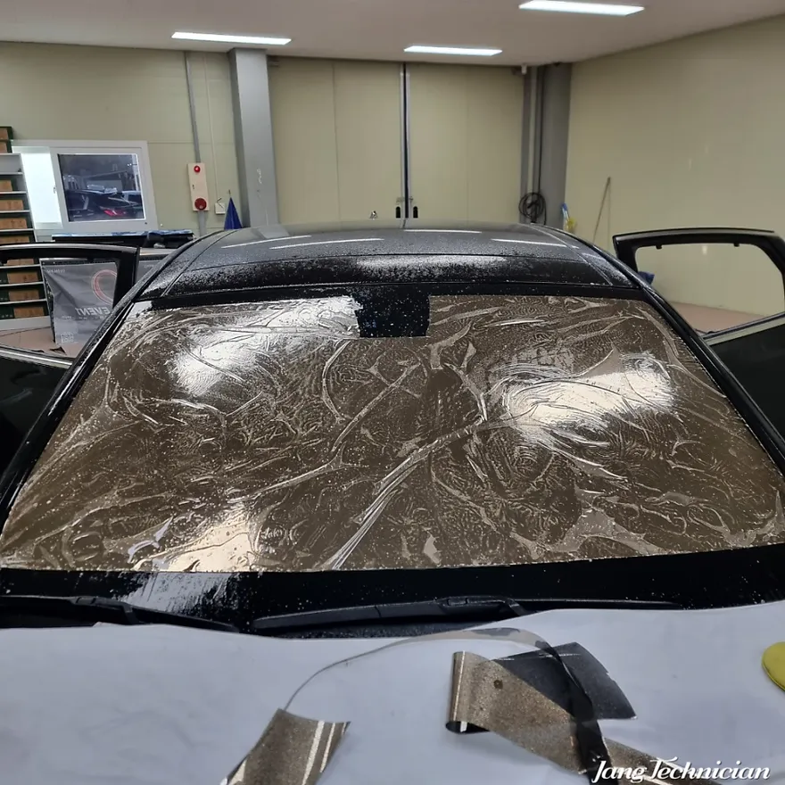 Hyundai Grandeur IGのカーフィルム施工事例｜費用目安・仕上がり 施工写真 1-3