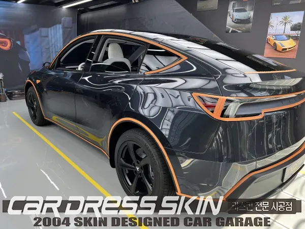 Tesla Model Y Juniperのカーラッピング事例｜費用目安・仕上がり 施工写真 3-1