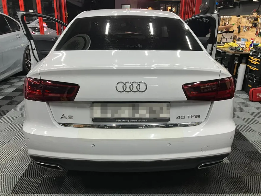 Audi A6 PPF施工事例｜費用目安と仕上がり 施工写真 1-1