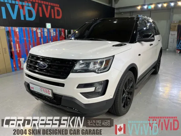 Ford Explorerのカーラッピング事例｜費用目安・仕上がり 施工写真 3-3