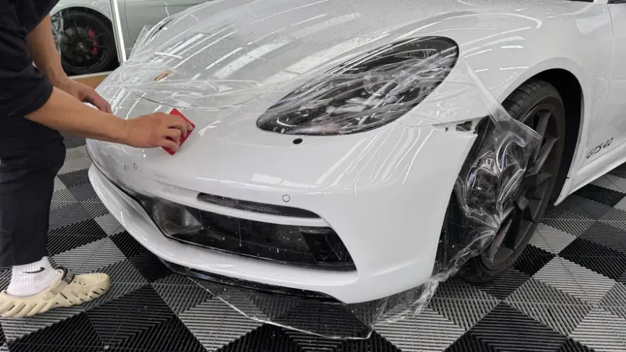 ポルシェ 718 Boxster PPF施工事例｜費用目安と仕上がり 施工写真 3-1