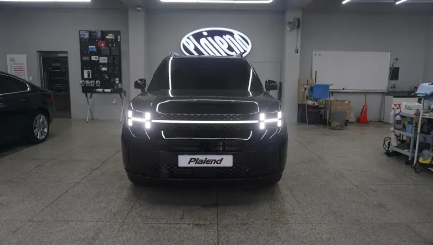 Hyundai Santa Fe MX5 lighting upgrade installation result