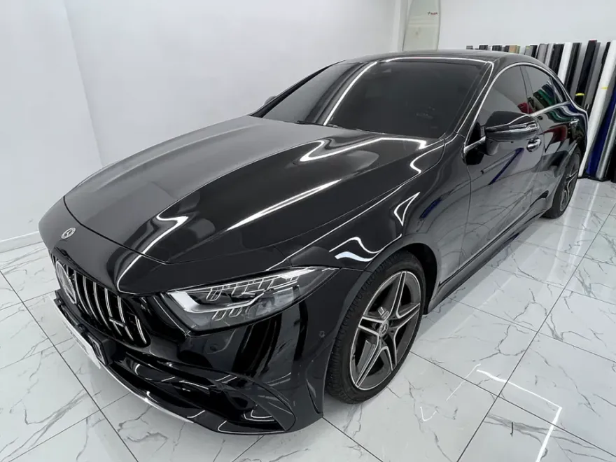 Mercedes-Benz CLSのサテンブラックラッピング事例 施工写真 1-1
