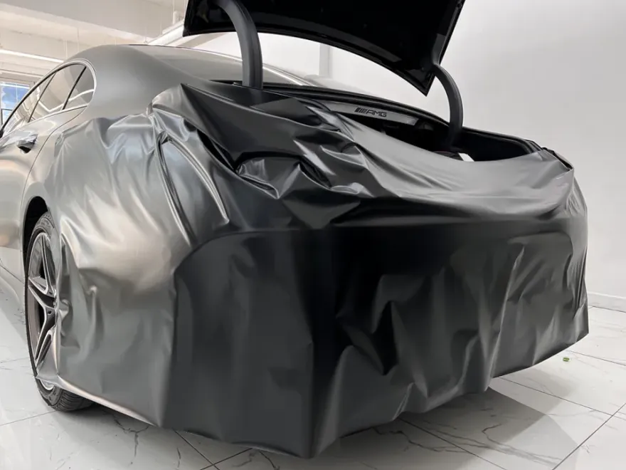 Mercedes-Benz CLSのサテンブラックラッピング事例 施工写真 2-2