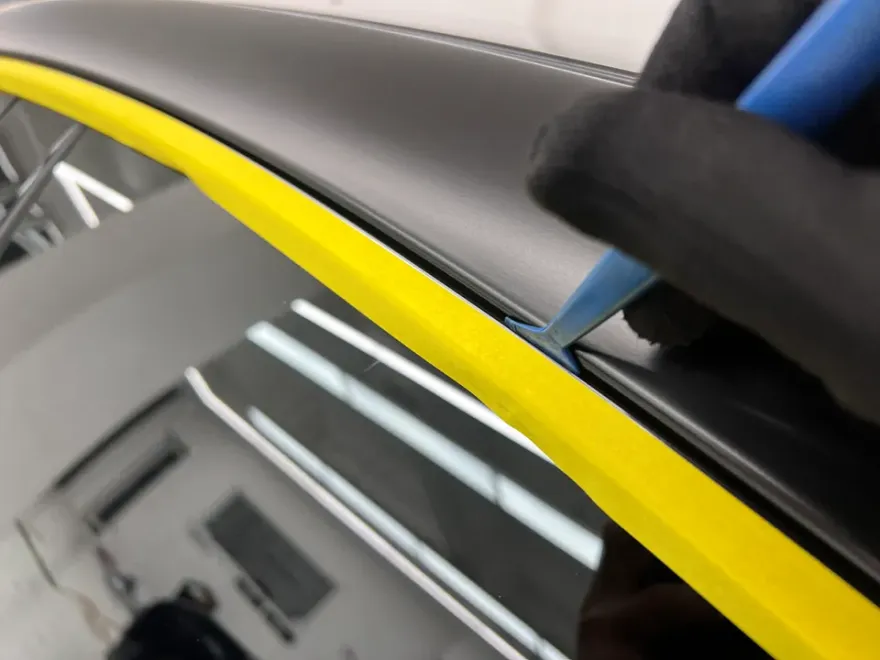 Mercedes-Benz CLSのサテンブラックラッピング事例 施工写真 1-3