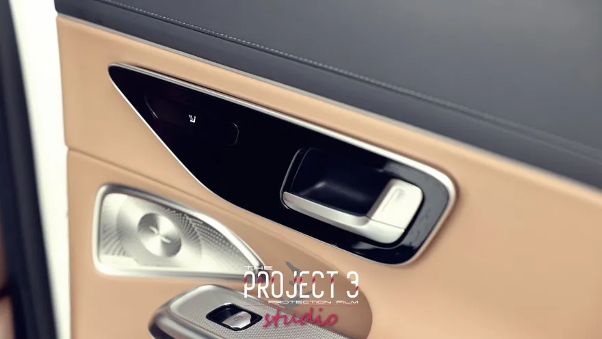 Mercedes-Benz Eクラス PPF施工事例｜韓国での実例紹介 施工写真 3-2