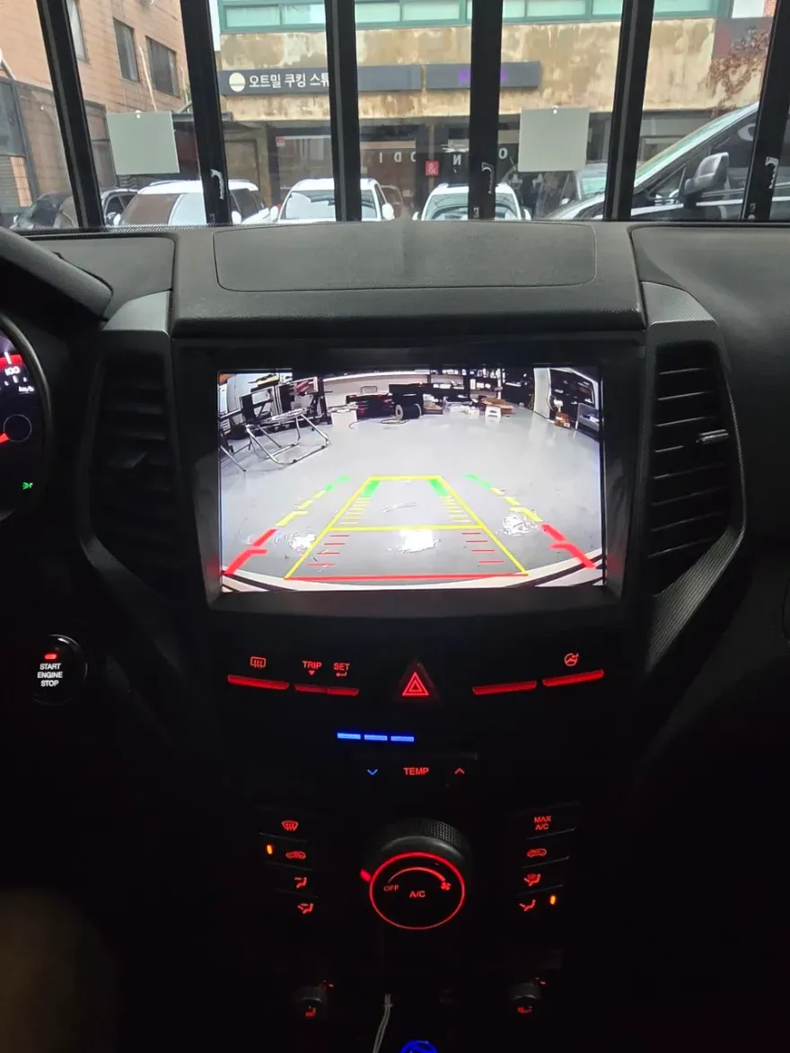 KG Mobility Tivoli AirのAndroid Auto・CarPlay取付事例 施工写真 4-2