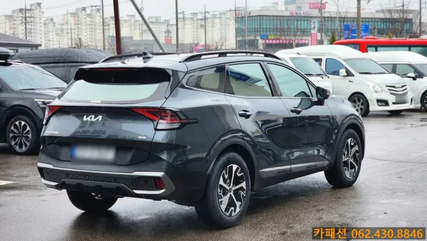 Kia Sportageのカーフィルム施工事例｜費用目安・仕上がり 施工写真 3-2