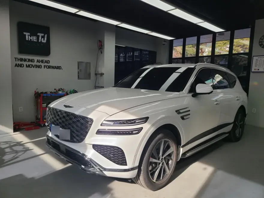 Genesis GV80 oem options installation result