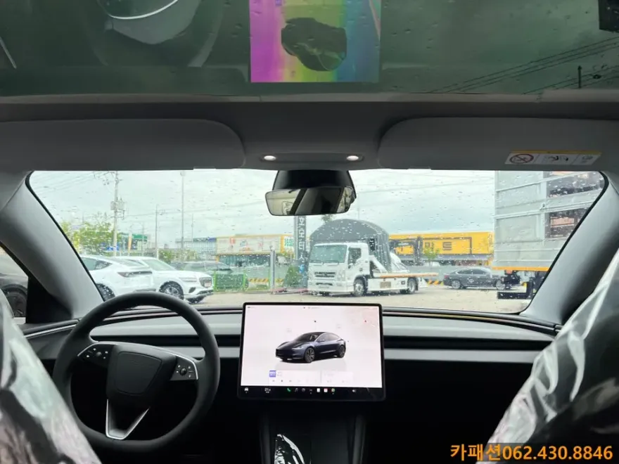 Tesla Model 3のカーフィルム施工事例｜費用目安・仕上がり 施工写真 1-2