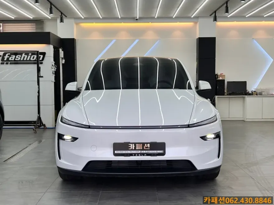 Tesla Model Yのカーフィルム施工事例｜費用目安・仕上がり 施工写真 3