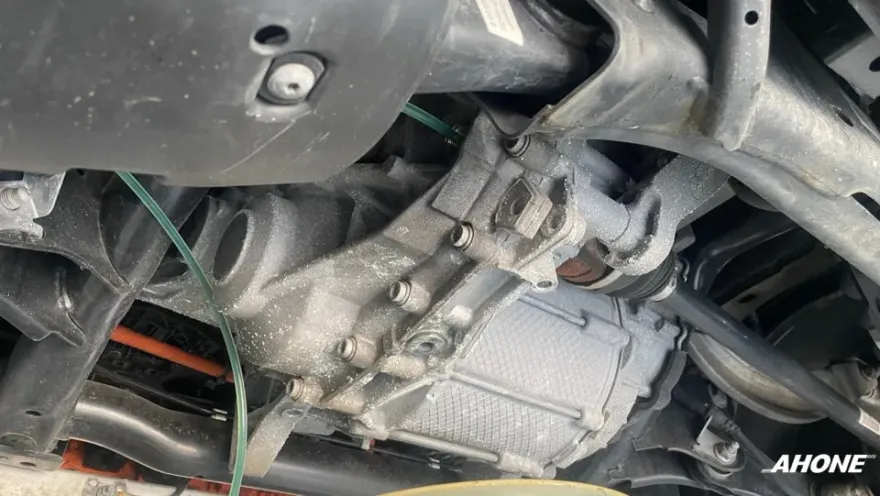Volkswagen ID.4 PPF施工事例｜費用目安と仕上がり 施工写真 2-2