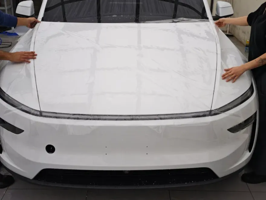 Tesla Model YのPPF施工事例｜韓国での実例 施工写真 2-3