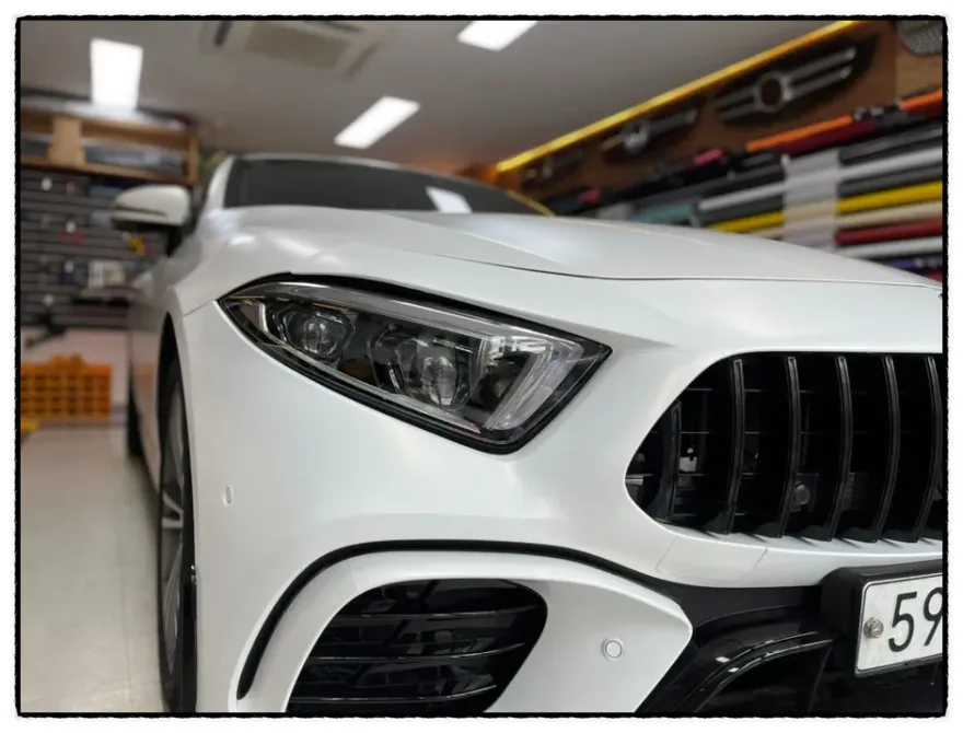 Mercedes-Benz CLSのカーラッピング事例｜費用目安・仕上がり 施工写真 2-2