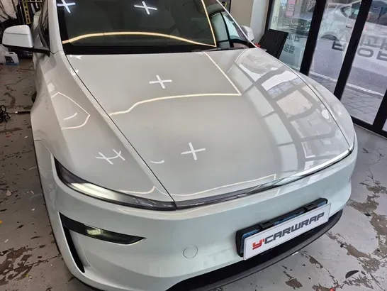 Tesla Model Y PPF施工事例｜費用目安と仕上がり 施工写真 1-1