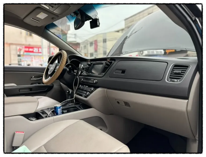 Kia Carnival body repair - Kia Carnival Body Repair & Painting Review photo 4