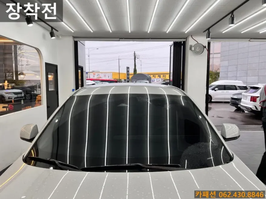 Hyundai IONIQ 5 ambient lighting - Hyundai IONIQ 5 Ambient Lighting Review: Cost & Results photo 3
