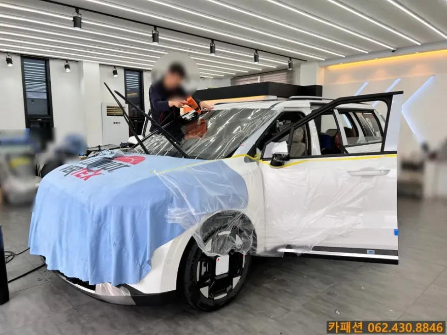 Kia Carnival KA4のカーフィルム施工事例｜費用目安・仕上がり 施工写真 1-2