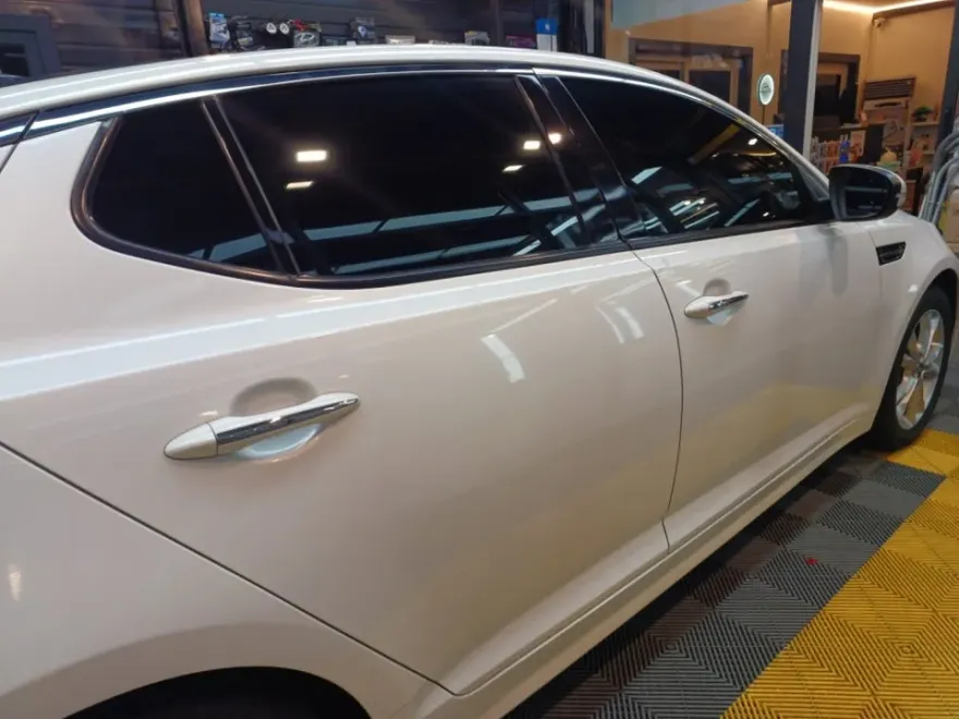 Kia K5のカーフィルム施工事例｜費用目安と仕上がり 施工写真 3-1